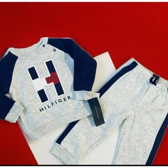 Tommy Hilfiger Other - Tommy Hilfiger Baby Boy's Sweatshirt  &Jogger Pants 2 Piece Set Size 24 M